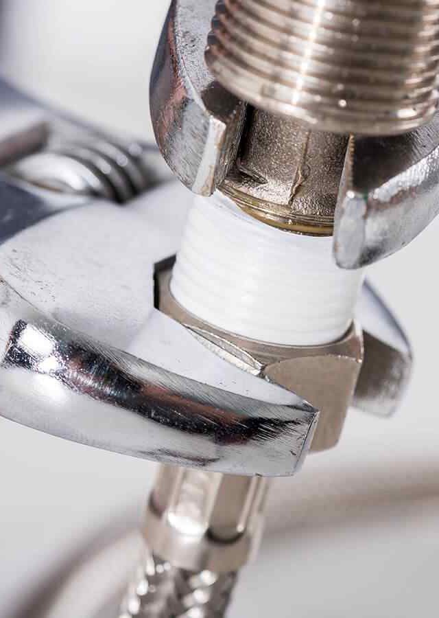 https://asnplumbing.ca/wp-content/uploads/2018/10/inner_service_04-640x900.jpg